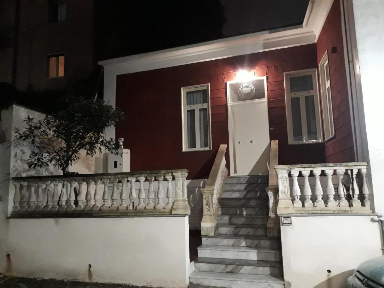 La Casina Rossa * Napoli